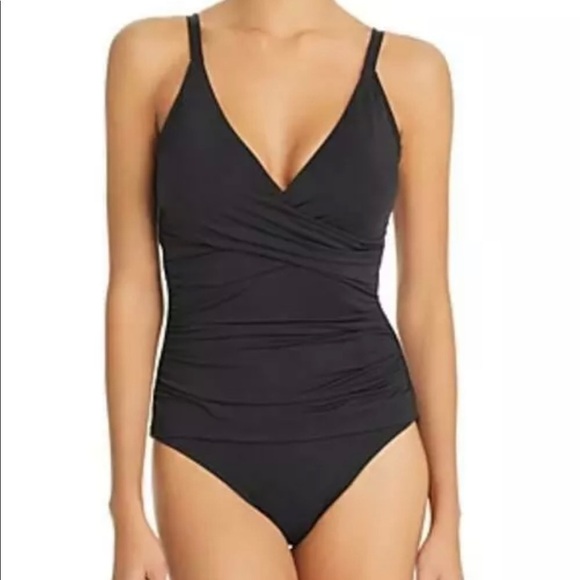 Tommy Bahama Women's Pearl One-Piece Swimsuit, Size 10 - Black slimming minimal - Picture 1 of 4